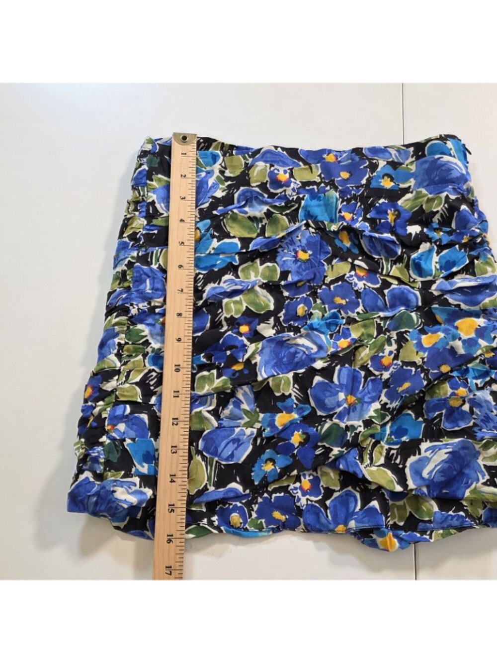 Zara Blue Floral Ruched Mini Skirt S Join Life Viscose Boho Blogger Favorite Y2K - Picture 7 of 16
